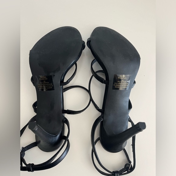 NWOT Steve Madden Black Leather Fauna Stiletto Sandal Sz 10 - Picture 3 of 5